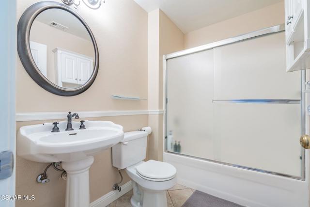 271 Augustine Way, Simi Valley CA: https://media.crmls.org/mediaz/af30ed00-8485-4f08-8748-a0b7cf5b709a.jpg