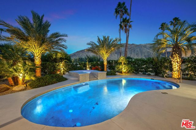 2304 S Toledo Avenue, Palm Springs, CA 92264