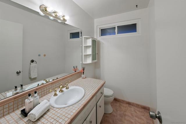 6667 Edmonton Ave, San Diego CA: https://media.crmls.org/mediaz/af3233b9-eadb-4abf-a1a5-b0fa34cb09f6.jpg