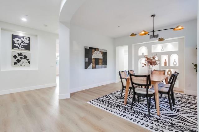 2482 San Clemente Ave, Vista CA: https://media.crmls.org/mediaz/af331635-0a2c-4352-a6b3-3b55f14f0ad2.jpg