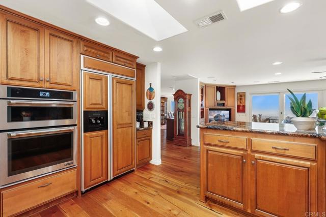 3698 Camino De Las Lomas, Vista CA: https://media.crmls.org/mediaz/af353a25-27bd-4f10-9b36-2a9b71bced3d.jpg