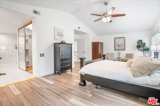12084 London Grove Court, Moorpark CA: https://media.crmls.org/mediaz/af369d43-02ce-4c20-9ff9-71d8eddc4e18.jpg