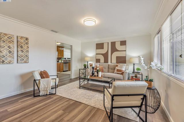 7600 Ironwood Dr, Dublin CA: https://media.crmls.org/mediaz/af3713a4-09ee-4187-a36d-0eeb77d87f21.jpg