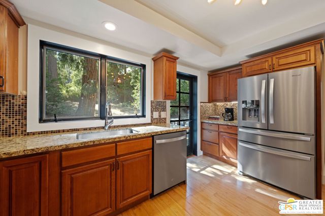 25575 Big Pine Street, Idyllwild CA: https://media.crmls.org/mediaz/af37dcc4-9341-4701-a5f7-ef0bb6464874.jpg