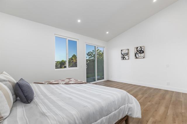 Detail Gallery Image 31 of 57 For 5166 via Portola, Oceanside,  CA 92057 - 4 Beds | 3 Baths