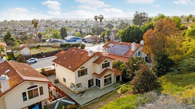 9704 Avenida Ricardo, Spring Valley CA: https://media.crmls.org/mediaz/af38cd9b-90a8-40fe-bb38-a0dc2e80a85b.jpg