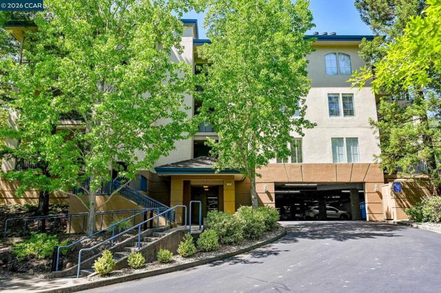 Image 25 of 44 For 5920 Horsemans Canyon  1b