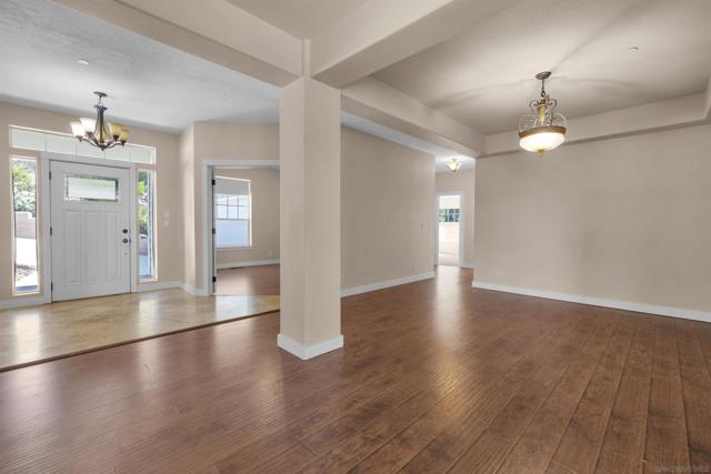 16725 Harrison Park Trail, Julian CA: https://media.crmls.org/mediaz/af3971b2-467f-42d5-9c72-b2ae04d75b5b.jpg