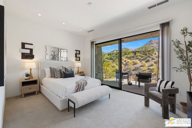 25 Sierra Vista Drive, Rancho Mirage CA: https://media.crmls.org/mediaz/af39b495-e3cb-4ed5-b36c-95abf2a59b1e.jpg