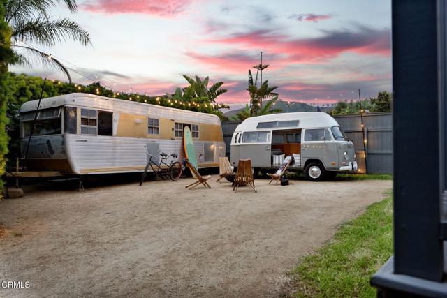 399 W Center Street, Ventura CA: https://media.crmls.org/mediaz/af39c7f9-c4c5-4311-9dd1-2d03f3e7d0ea.jpg