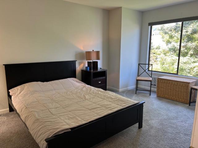 426 Arkansas Street, San Francisco CA: https://media.crmls.org/mediaz/af3ba172-7941-4eff-91aa-9943b52e1221.jpg