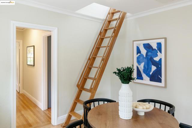 1110 Chaucer St, Berkeley CA: https://media.crmls.org/mediaz/af3be59b-6c4a-4449-b534-0463311c932e.jpg