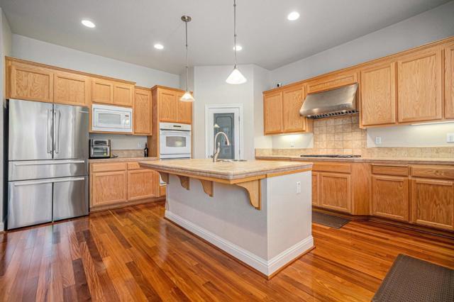 1964 Finger Peak Way, Antioch CA: https://media.crmls.org/mediaz/af3d3f15-0a8c-4180-a698-adf8e7cae25e.jpg