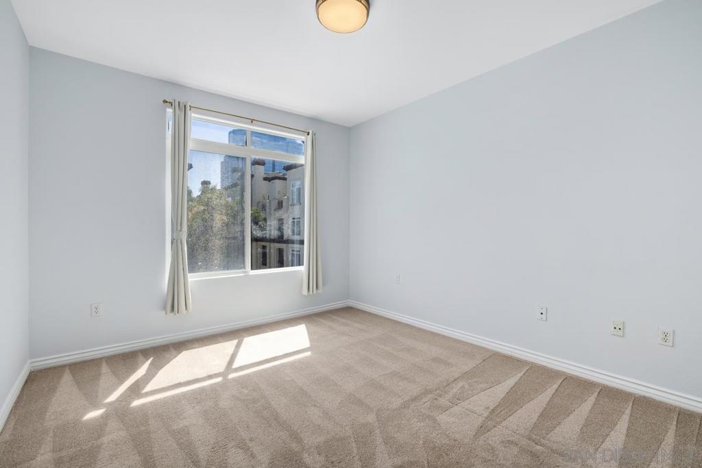 9263 Regents - photo 17