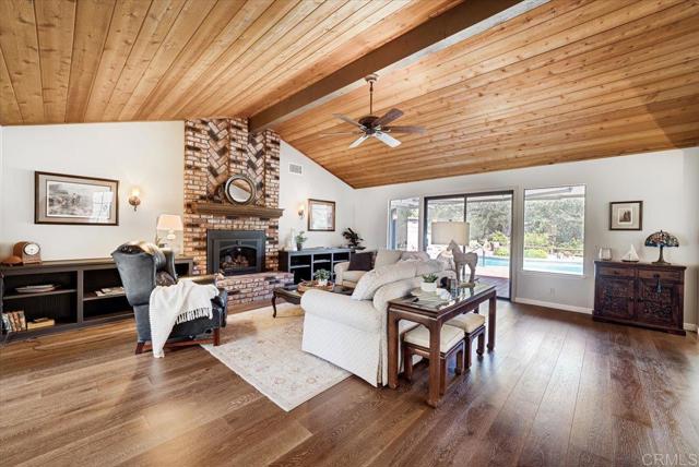 Detail Gallery Image 13 of 42 For 15937 Litten Way, Ramona,  CA 92065 - 3 Beds | 2 Baths