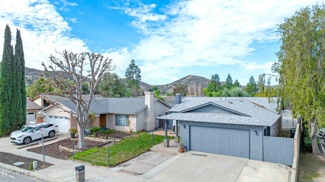 1897 Yosemite Ave, Simi Valley  -  HsHPr