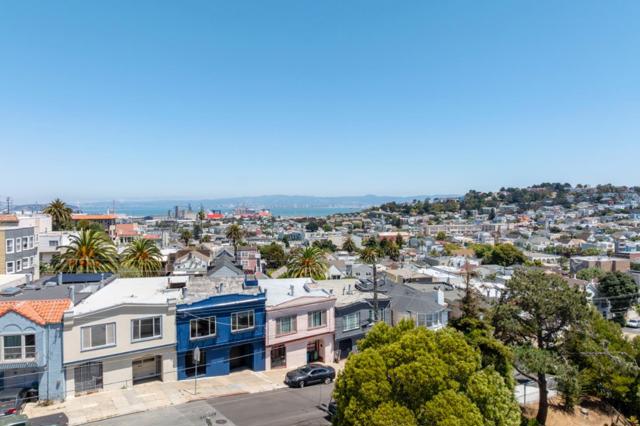 76 Bayview Street, San Francisco CA: https://media.crmls.org/mediaz/af3f2249-cec4-4dc9-9689-bfeef385a76e.jpg