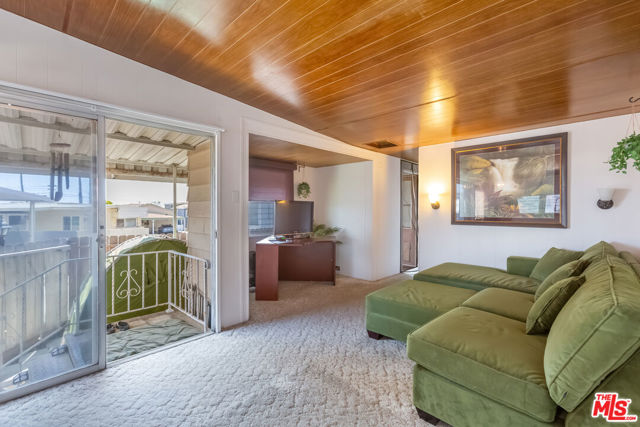 16321 Pacific Coast Highway, 33 photo 8