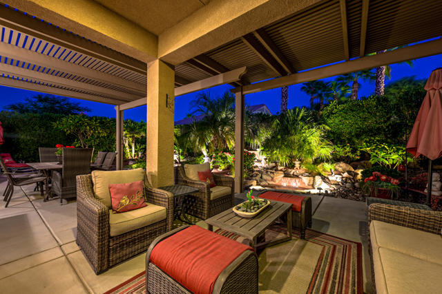 39492 Camino Piscina, Indio CA: https://media.crmls.org/mediaz/af3f4277-ed5f-49a2-b99b-e6671b8a9518.jpg