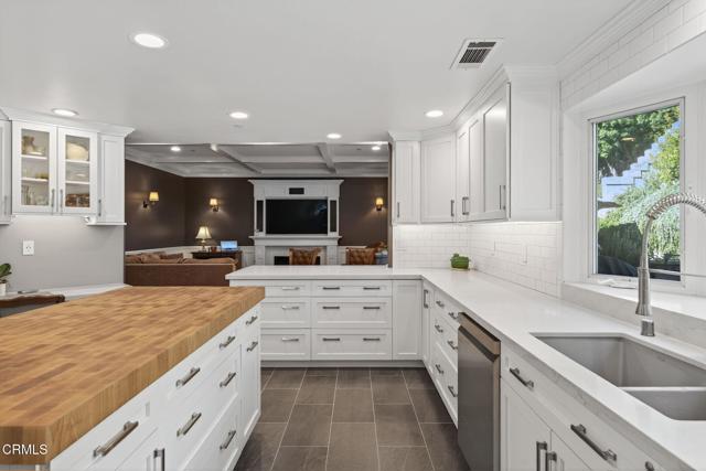 Detail Gallery Image 23 of 72 For 7405 Loma Vista Rd, Ventura,  CA 93003 - 4 Beds | 3 Baths