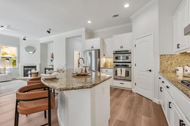 841 E River Parkway, Santa Clara CA: https://media.crmls.org/mediaz/af40ff5e-366d-4a2b-8bb5-01ee99b7fa4e.jpg