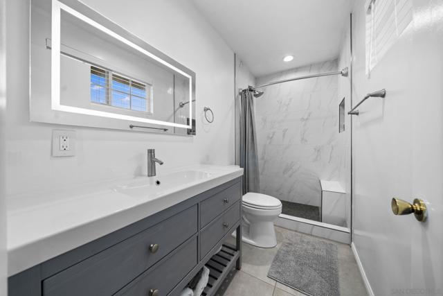 1780 Grove Rd, El Cajon CA: https://media.crmls.org/mediaz/af412b59-21ae-43ce-b643-401c4aabdce1.jpg