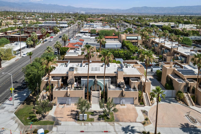 100 E Stevens Road, Palm Springs CA: https://media.crmls.org/mediaz/af41d165-702e-4e39-883f-511b7b22f106.jpg