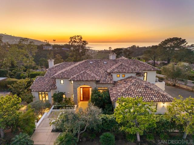 Image 3 of 69 For 8080 La Jolla Scenic Dr