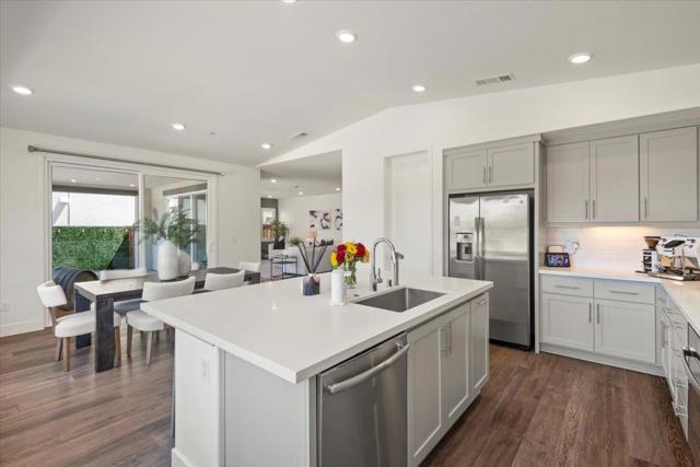 7171 Spumante Court, Gilroy CA: https://media.crmls.org/mediaz/af42184e-7264-4f6f-87e9-09c9b9d80f5e.jpg