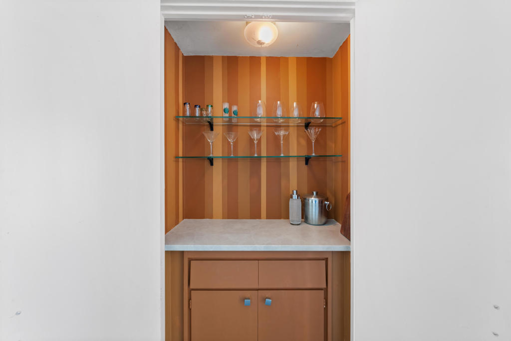 MLS #219138022DA image #13