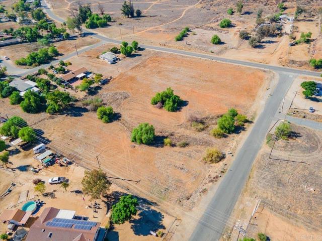 Detail Gallery Image 10 of 14 For 28470 Goetz Rd, Quail Valley,  CA 92587 - – Beds | – Baths