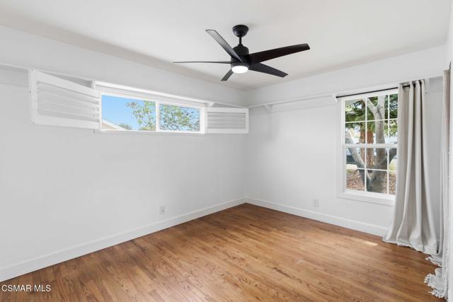 1881 Wellesley Drive, Thousand Oaks CA: https://media.crmls.org/mediaz/af4346a7-1ce6-4438-9b40-f283ae224004.jpg