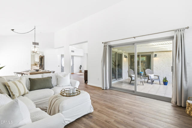 Detail Gallery Image 12 of 60 For 6089 San Dimas Ave, Camarillo,  CA 93012 - 2 Beds | 2 Baths