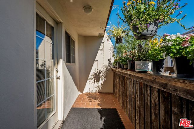 21925 Belshire Avenue, Hawaiian Gardens CA: https://media.crmls.org/mediaz/af44b5c8-259d-4ce1-9aa0-c5fc88e45eac.jpg