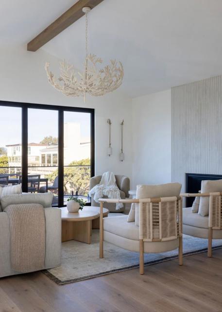 120 24th Avenue, Santa Cruz CA: https://media.crmls.org/mediaz/af453298-6674-4be9-a6ab-7a4e4e31d5ad.jpg