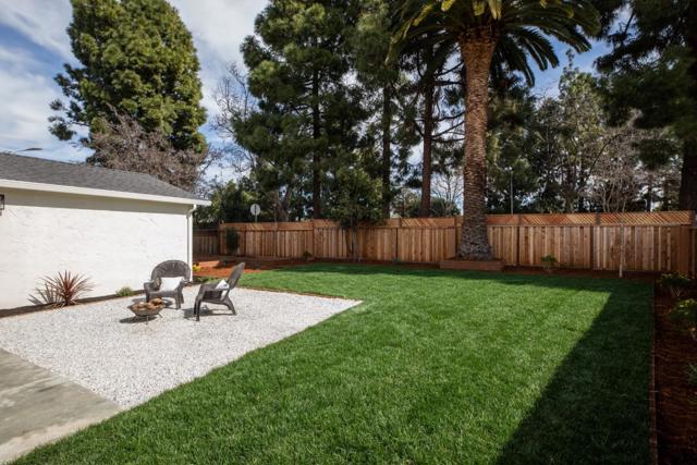 3334 San Pablo Court, Union City CA: https://media.crmls.org/mediaz/af459caa-9b55-4b2e-a931-3c6a19b8dc1b.jpg
