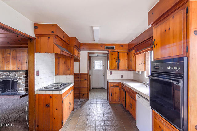 Detail Gallery Image 11 of 51 For 3908 Park Pl, La Crescenta,  CA 91214 - – Beds | – Baths