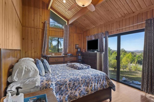 Detail Gallery Image 13 of 59 For 17959 Bluegrass Rd, Ramona,  CA 92065 - 7 Beds | 7 Baths