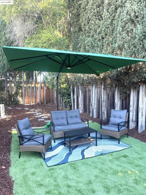 1660 Jenkinson Drive, Concord CA: https://media.crmls.org/mediaz/af470ab2-66a6-4151-b600-7a9e2ea875f4.jpg