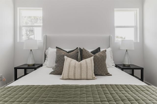 1028 30 Lincoln Ave, San Diego CA: https://media.crmls.org/mediaz/af4b1dc3-18d7-49b2-88d3-16a91f84c075.jpg