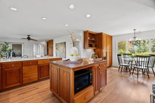 17180 Crescent Drive, Los Gatos CA: https://media.crmls.org/mediaz/af4c9fc2-ed96-497d-a568-933033d934cf.jpg