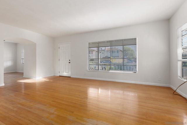 228 E 15th Ave, Escondido CA: https://media.crmls.org/mediaz/af4cb4c9-41cb-4f42-92e9-5414892e1af9.jpg