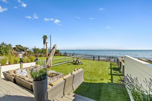 Image 13 of 70 For 9 Rockview Drive