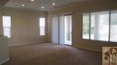 40124 Corte Azul, Indio CA: https://media.crmls.org/mediaz/af4da8fc-cb1d-4c05-9e48-690459e61b0a.jpg