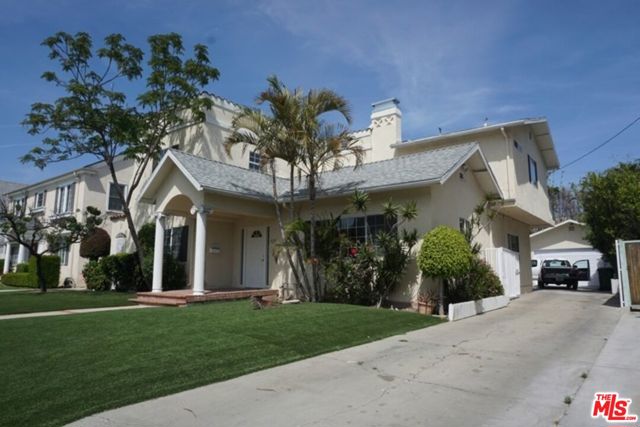 830 3rd Avenue, Los Angeles CA: https://media.crmls.org/mediaz/af512227-2268-4545-8621-6016d55da22b.jpg