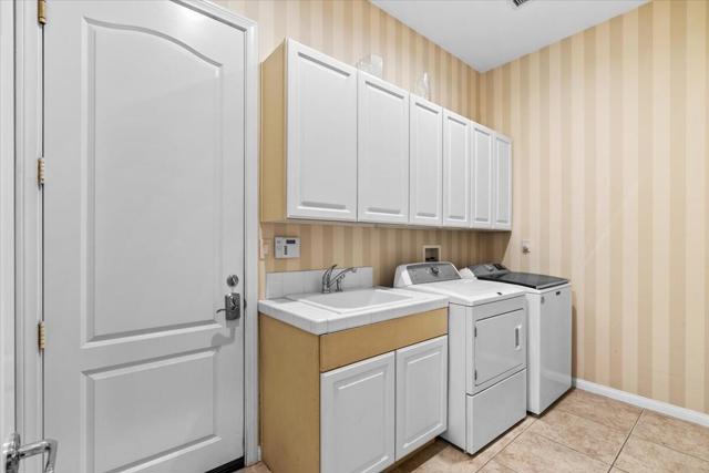 62 Via Del Pienza, Rancho Mirage CA: https://media.crmls.org/mediaz/af515777-b413-4eec-9731-00743586dda8.jpg