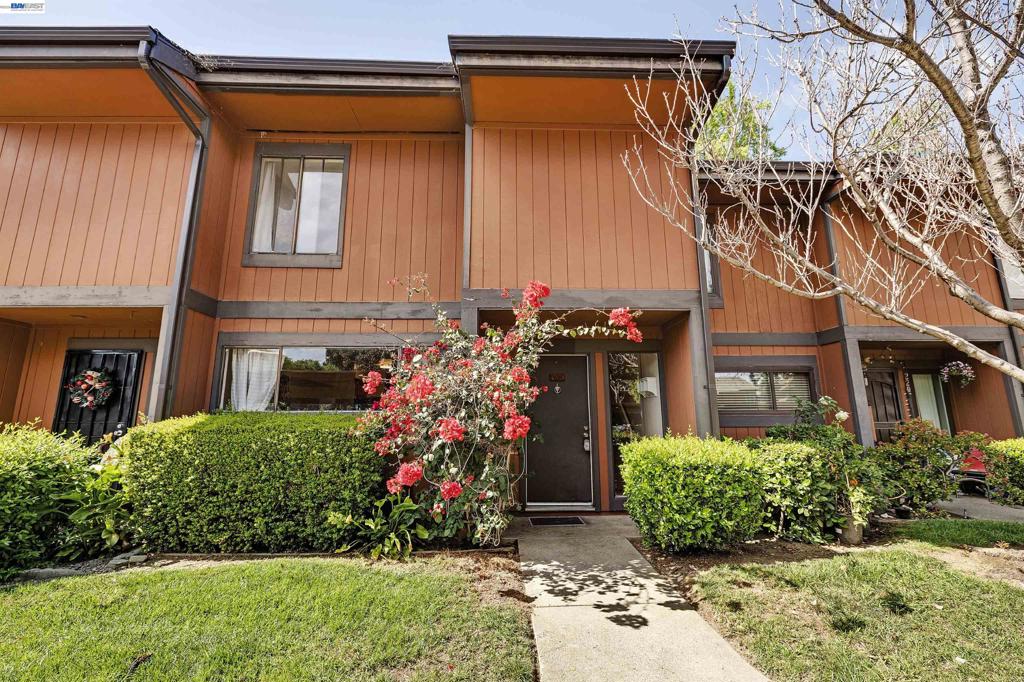 38623 Cherry Lane #221