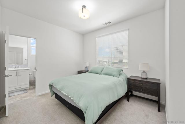 1235 Via Lucero, Oceanside CA: https://media.crmls.org/mediaz/af52b26c-4393-4b28-a3e2-5e0841009422.jpg