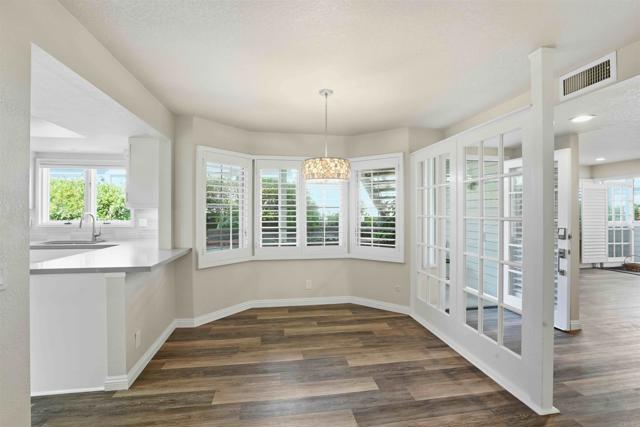 Detail Gallery Image 16 of 27 For 2168 S Coast Highway, Oceanside,  CA 92054 - 2 Beds | 2 Baths