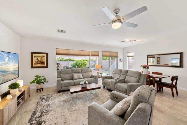 Image 5 of 51 For 35846 Palomino Way